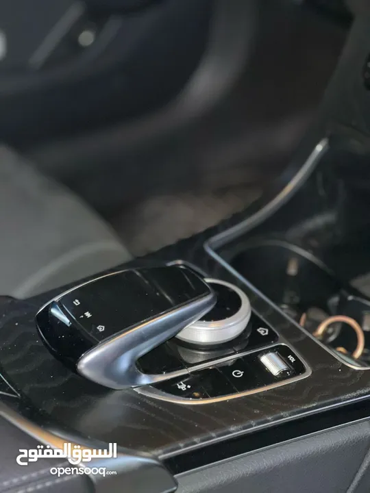 Mercedes C200 Coupe - 2021 / مرسيدس كوبيه C200 موديل 2021