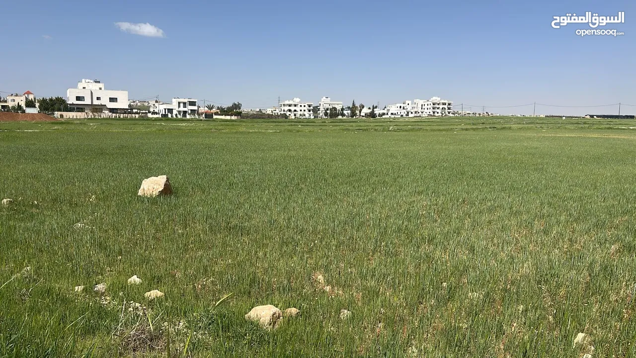 800 متر سكن ب على شارعين في منجا بسعر مغري