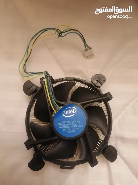 للبيع: معالج Intel Core i5-9400F + مروحة أصلية