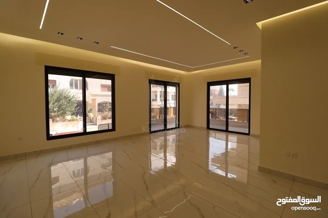 شقق فاخرة للبيع في الكرسي