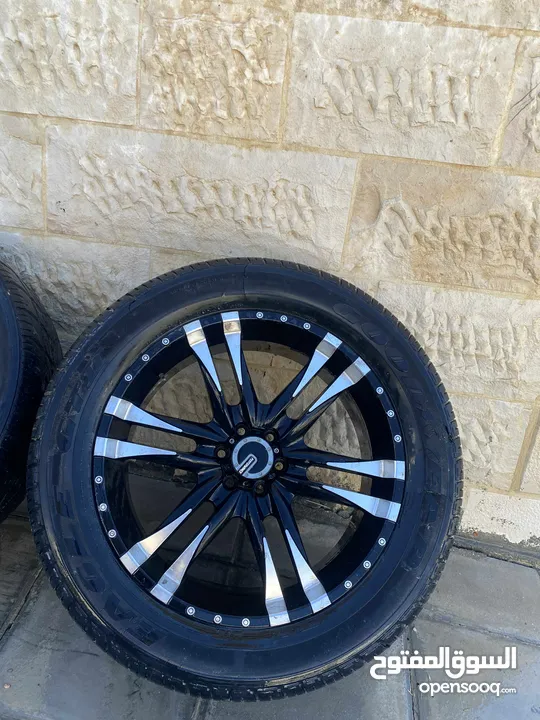 جنط مع كوشوك قياس 20/255 بركب للبكبات والجباات