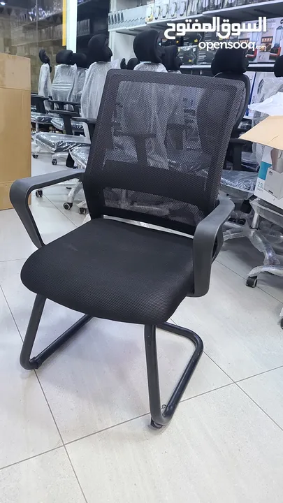 كراسي انتظار/كراسي محاضرات /كراسي ضيف كراسي عيادات جلد شبك مريحة وبمواصفات طبية wanting chair ergono