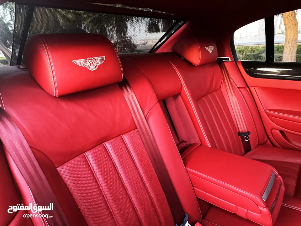 SPECIAL UNIQUE ARABIAN VIP ORDER. LUXURY BENTLEY AT LIMITED EDITION. STILL IN MINT CONDITION .