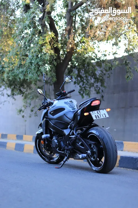 دراجة  سوزوكي GSX-S1000 للبيع
