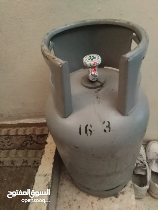 غاز طبخ و جرة غاز مليانه للبيع المستعجل