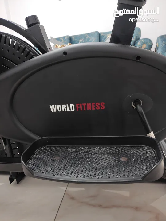 جهاز كروس وبسكليت رياضي من شركة World Fitness