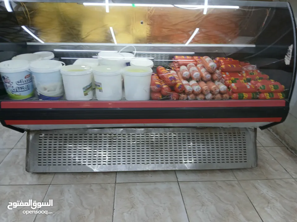 ثلاجه ديلي فلسطينيه مترين بحاله الوكاله تبريد قوي جدا