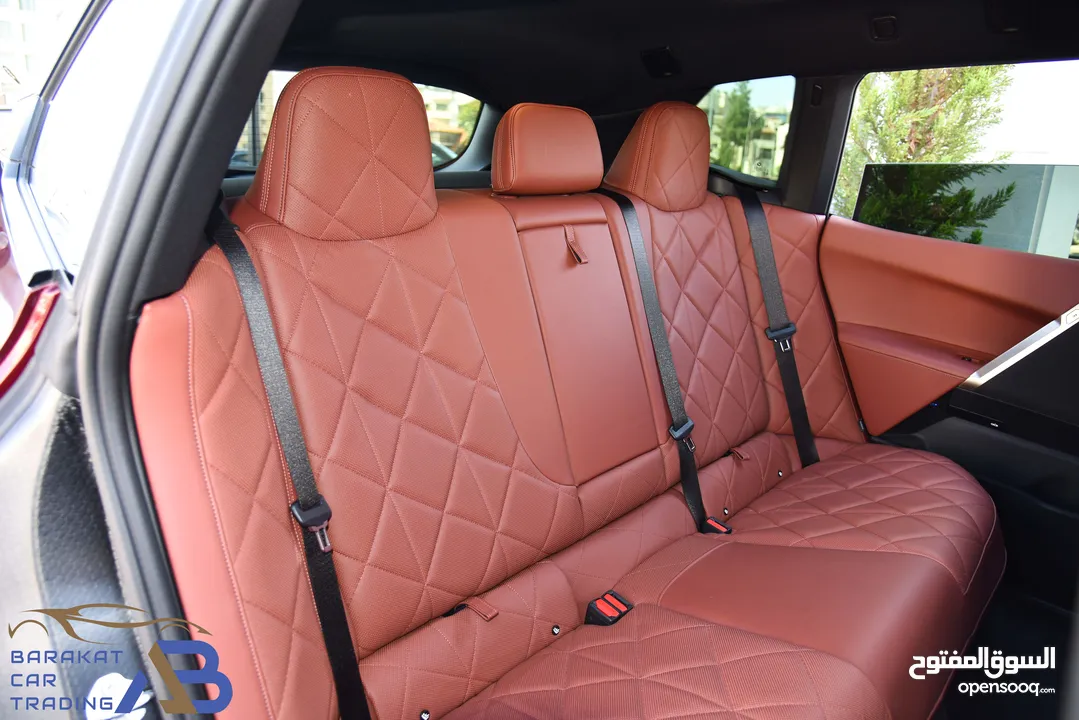 بي ام دبليو iX كهربائية بالكامل وارد وكفالة وكالة 2023 BMW iX xDrive40