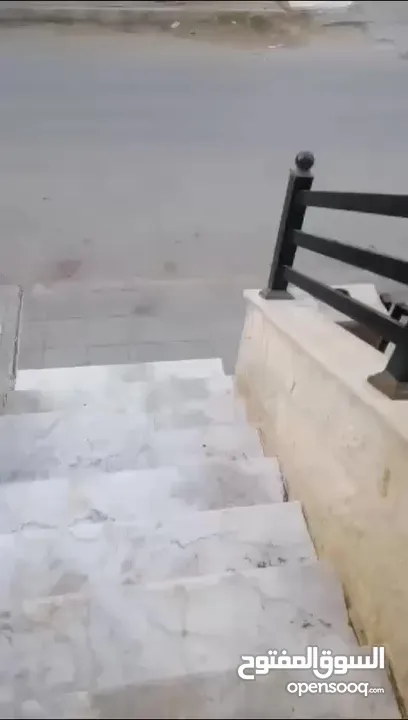 شقه للبيع في الراهبات الورديه
