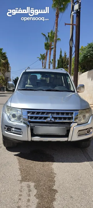 متسوبيشي باجيرو محدثه بحاله جيده جدا بسعر مغري (للبيع المستعجل)