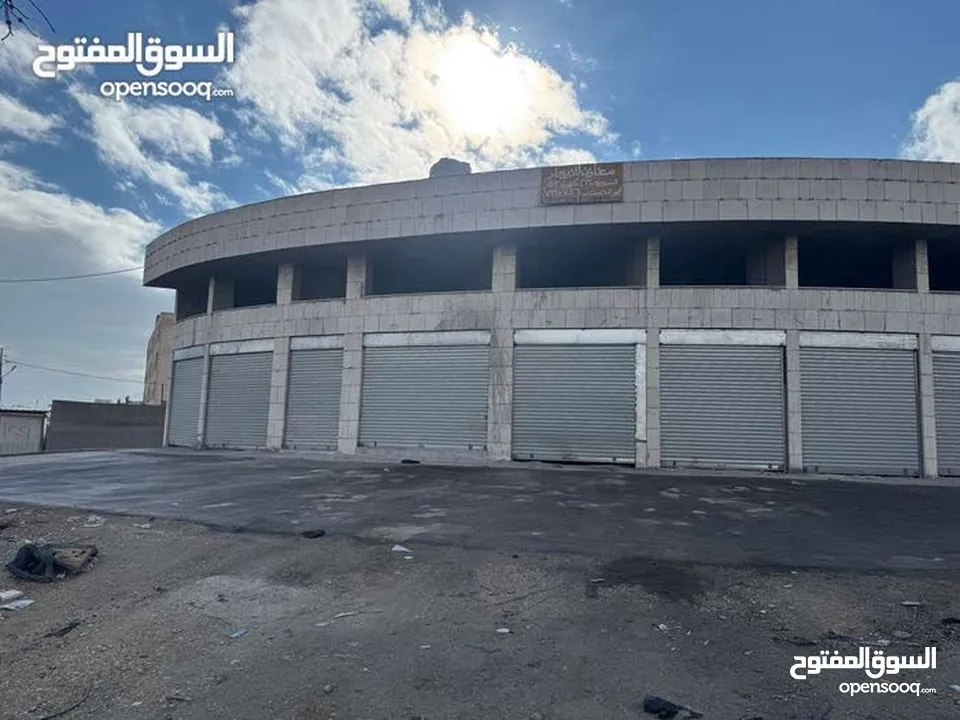 طابق ارضي (تسويه)للإيجار ومعارض ومحلات تجاريه للإيجار