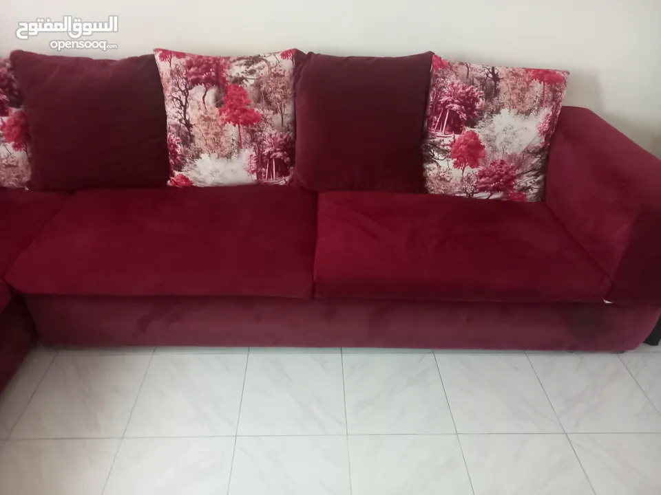 طقم كورنر معو ثلاثية وطاولة وسط خشب تقيل زان تفصيل