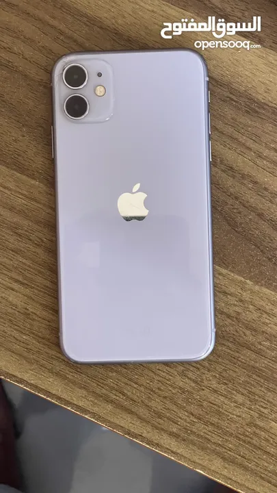 Iphone 11 64GB بحالة الوكالة