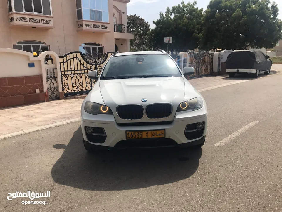 قابل للتفواضBMW X6