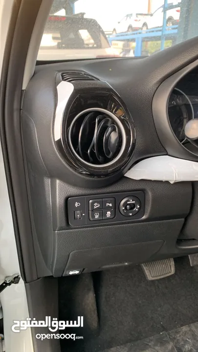Kia K1 2025  كيا ك ون فل اضافات فتحة سقف مقاعد جلد كامل