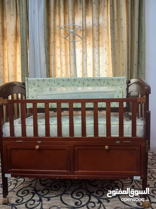تخت بيبي جميل