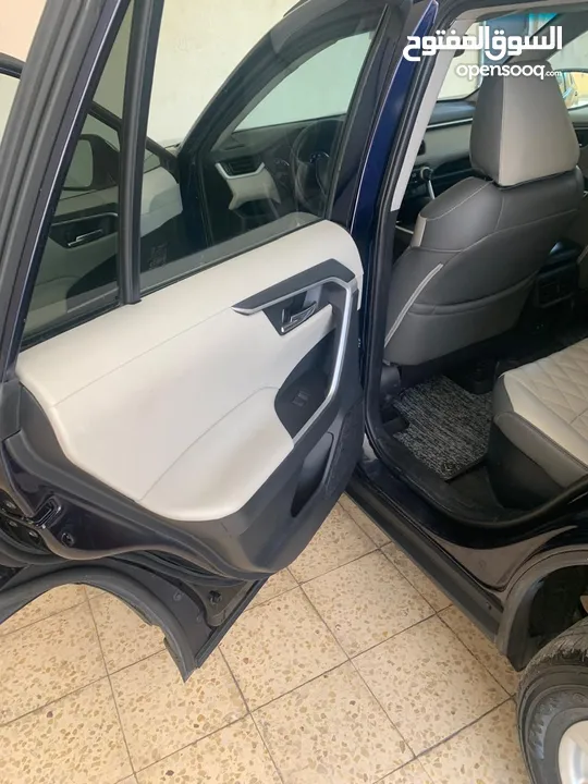 2021 TOYOTA RAV4 HYBRID XLE PREMIUM