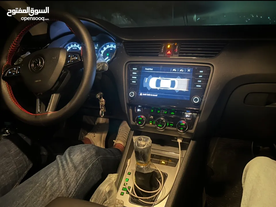 سكودا اوكتافيا ترخيص 2018 ، ماطور 2000 ديزل ، كاش فقطط