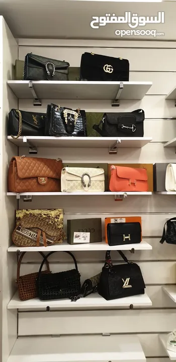 تصفية محل شنط واكسسوارات