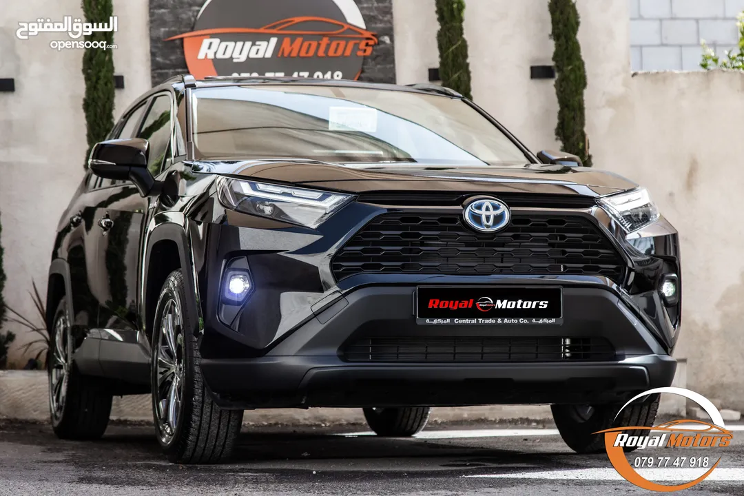 Toyota Rav4 2024 Xle   يمكن التمويل بالتعاون مع المؤسسات المعتمدة لدى المعرض