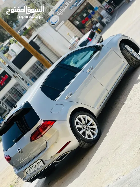 فوكس فاجن جولف (VolksWagon Golf)