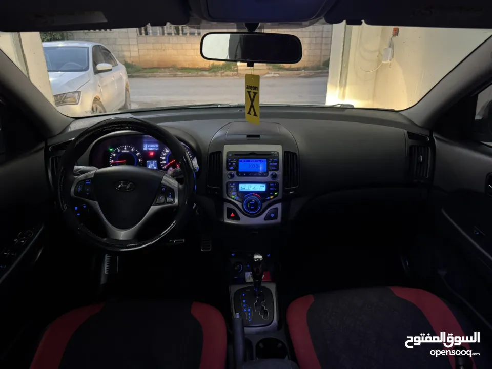هونداي i30 اصل برايفت ترخيص 2011 مش 2008  الدفع فقط كاااااش