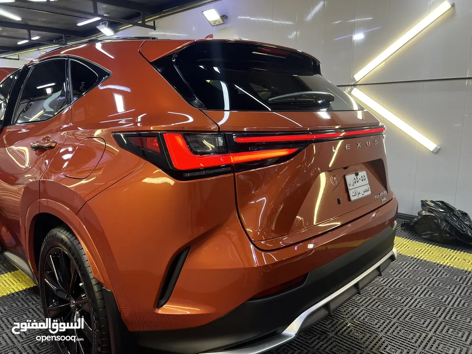 ‏+Lexus NX 450h هايبرد 2022  بلك ان F SPORT