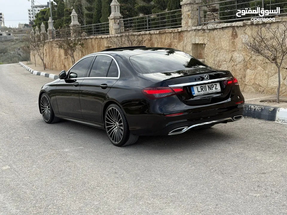 Mercedes benz AMG بحالة الوكالة بنزين