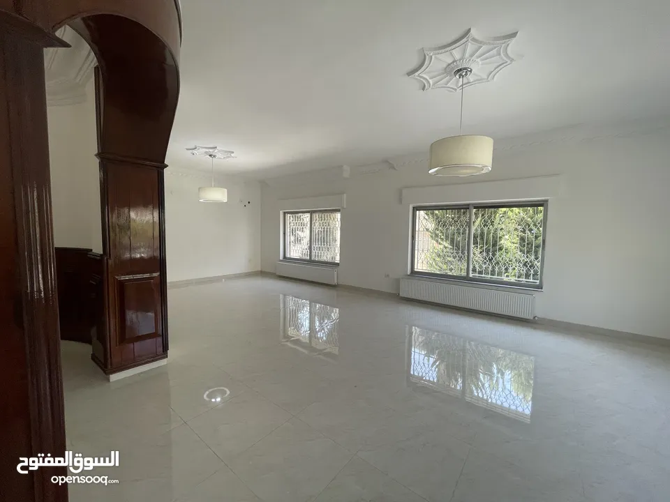 Fully Renovated Villa for rent in Shmesani ( Property 39160 )-174787713