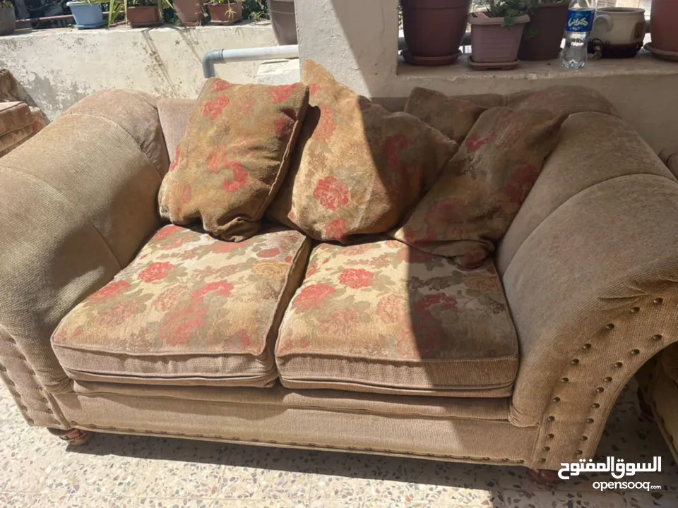 كنب سبع مقاعد