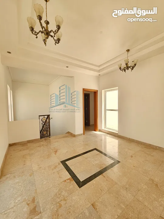 فيلا جميلة في مجمع سكني Beautiful 4+1 BR Villa in Azaiba