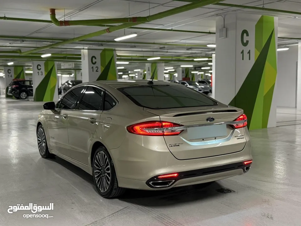 فورد فيوجن تيتانيوم  لون مميز كليييين تايتل فحص كامل توب نظافة مالك واحد بسعر مميز