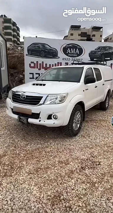 سيارةً تويوتا فحص ممتاز فحص نضيف