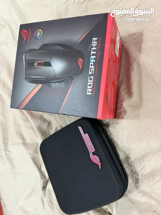 Asus rog spatha wireless or wired gaming mouse with charging dock