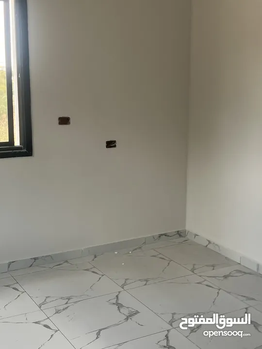 فني كهرباء منزلية  تحت إشراف هندسي