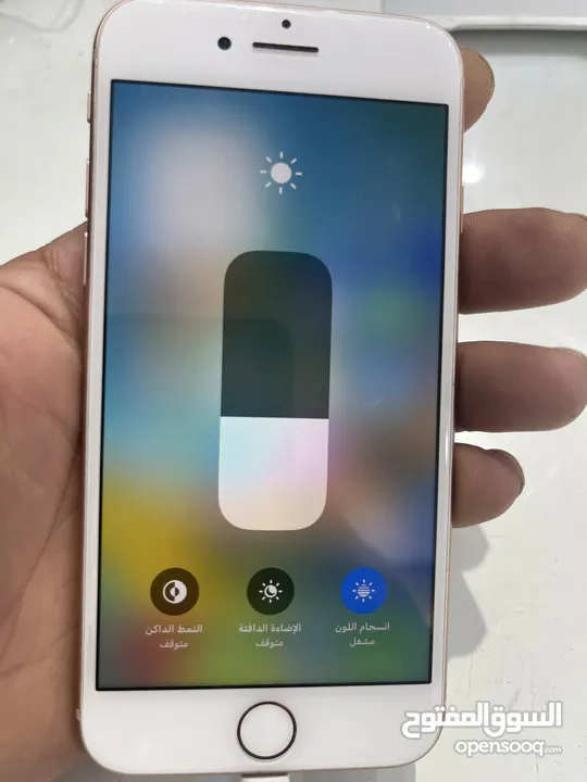 نظيف iPhone 8