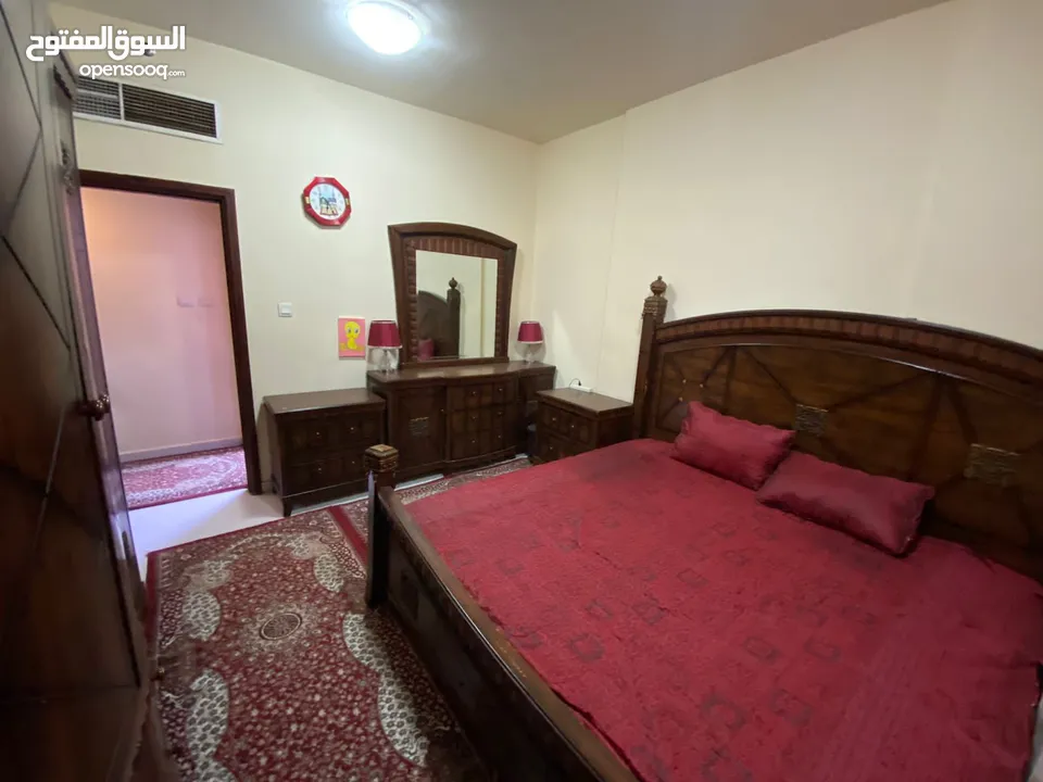 (محمد سعد) غرفتين وصاله مفروش فرش راقي جدا اطلاله مفتوحه رائعه بالقاسميه المحطه