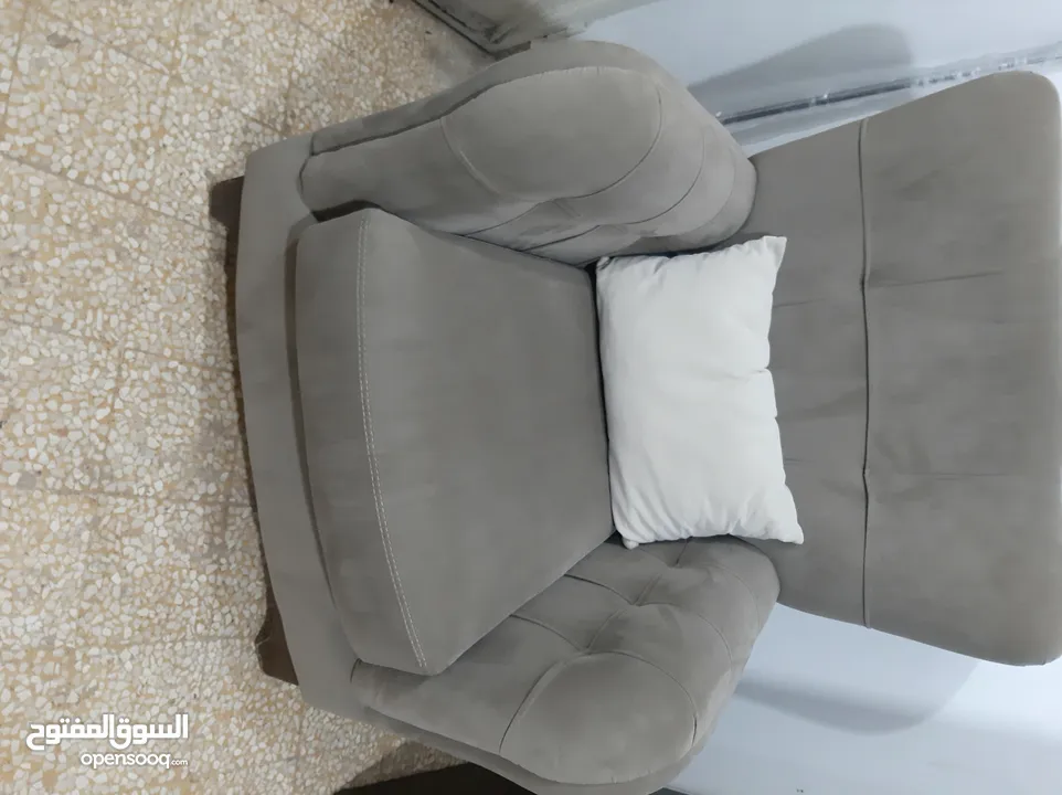 أغراض للبيع