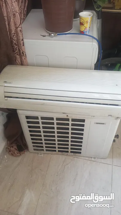 مكيف طن ونص عادي وليس انفيرتر للبيع
