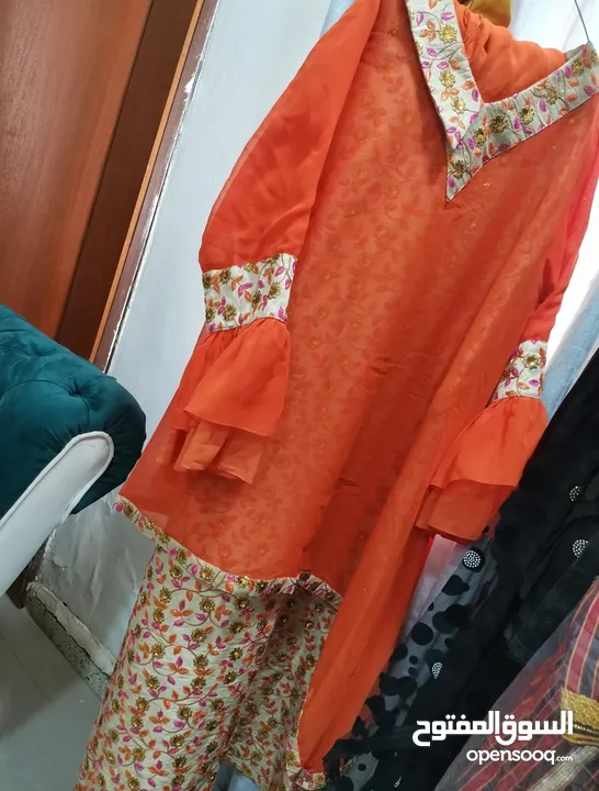 ملابس للبيع عماني ودراعات