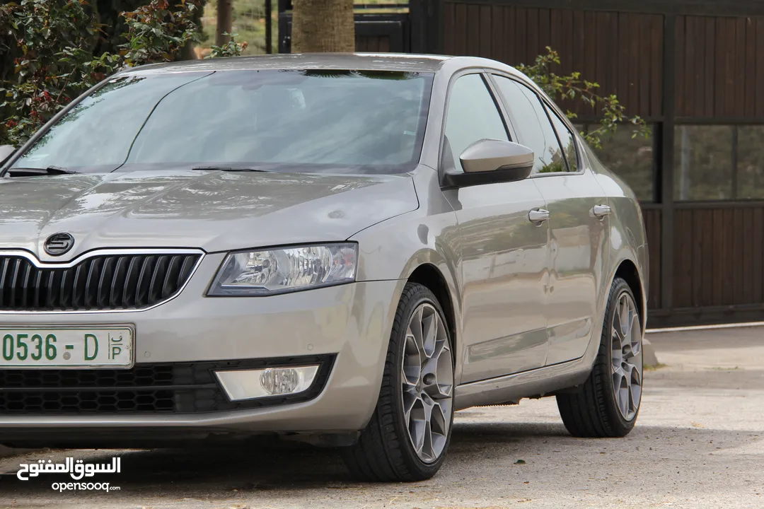 سكودا اوكتافيا 2016