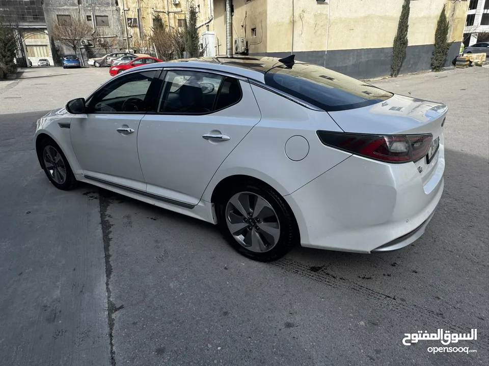 KIA Optima K5 Hybrid 2014 فل إضافات ، بحالة الوكالة ، فحص كامل !! مرخصة مع تأمين شامل