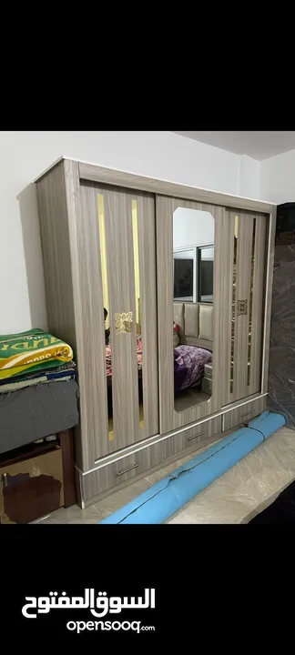 غرف ماستر   غرف اطفال  غرف شباب  خزائن بجميع أحجامها وأشكالها  تفصيل حسب طلبك من خشب ولون بأقل سعر