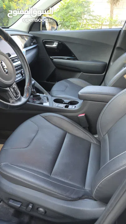 كيا نيرو هايبرد 2022 فل الفل ولا غرام بوية بسعر لقطة