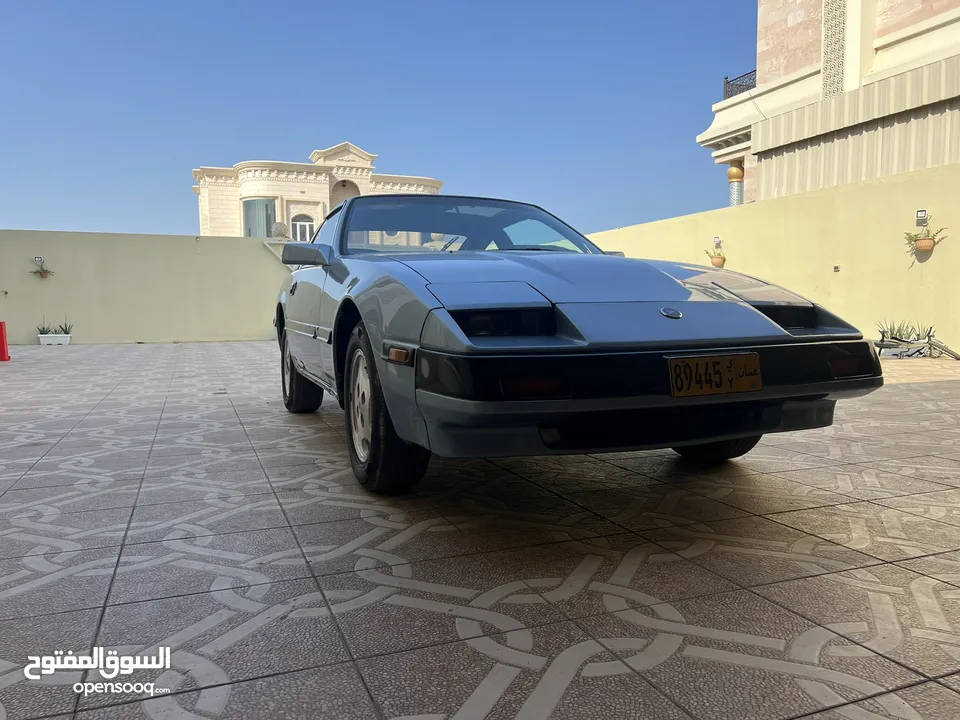 نيسان 300 1984 Z