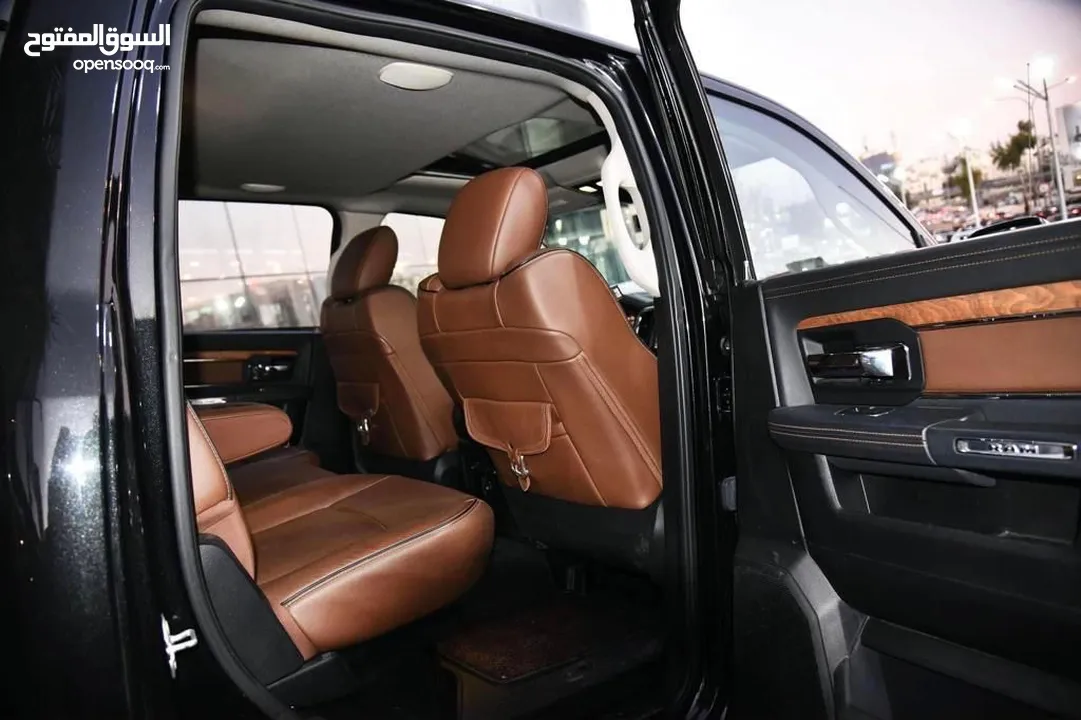 Dodge Ram 1500 Long horn 2015