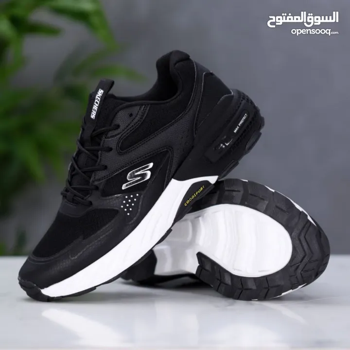 حذاء رياضي عملي وأنيق