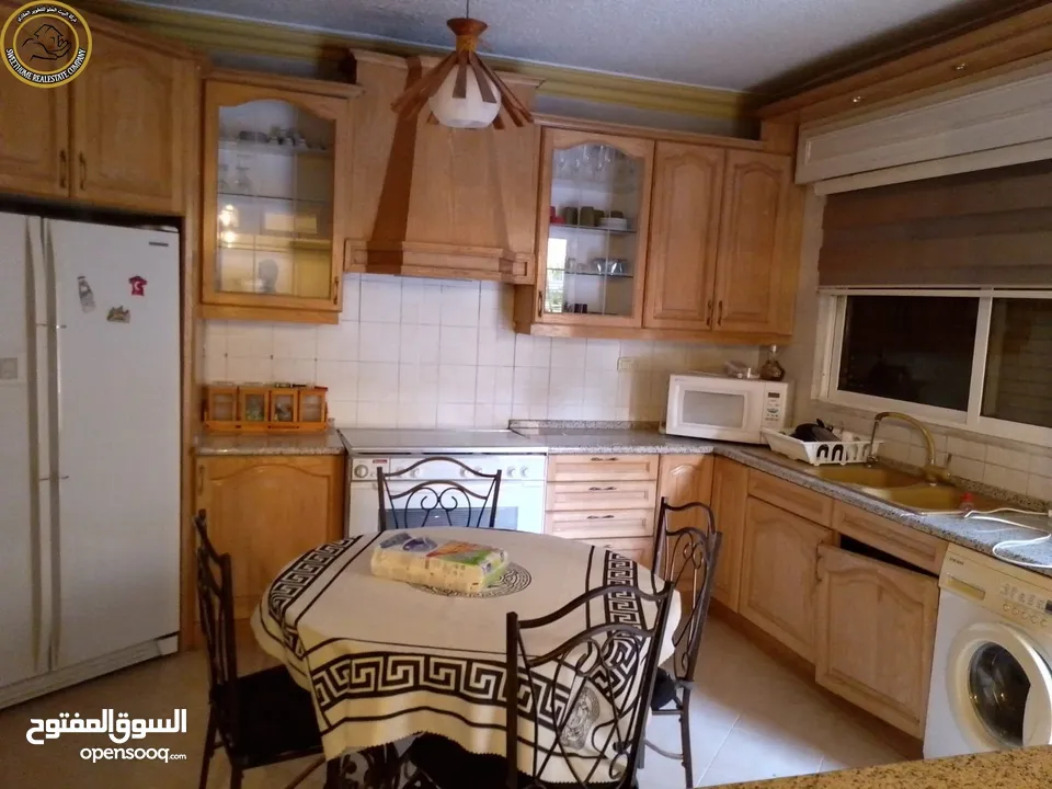 شقة مميزة للبيع في دير غبار - قرب دوار الهاشميين 180م مع حديقة وترسات 150م بسعر مغري