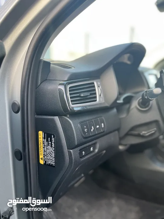 Kia Niro Electric  2019//2022 كيا نيرو كهرباء عداد 7/30 الف استخدام شخصي