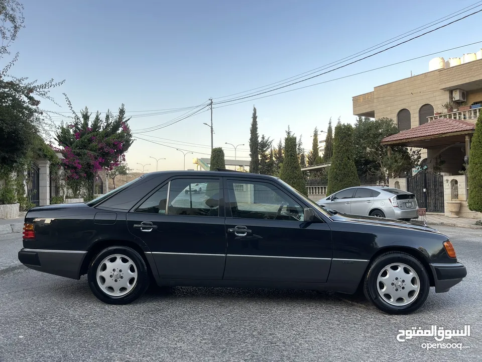 مرسيدس 1992 E200